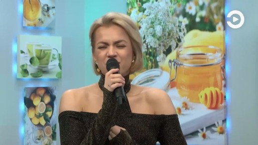 Доброе утро!. Сегодня у нас в гостях солистка театра эстрадной песни Анастасия Горькина