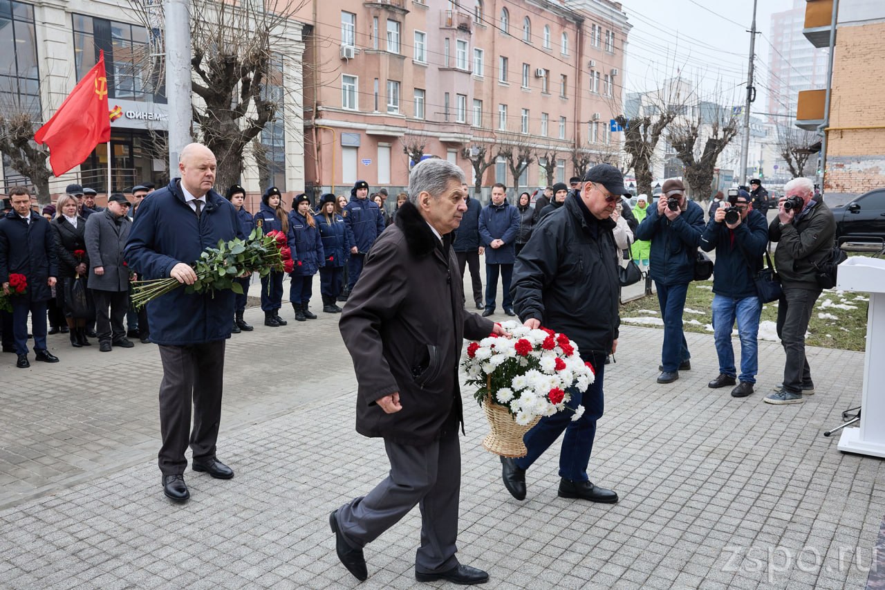 В Пензе почтили память Георга Мясникова В Пензе почтили память Георга Мясникова