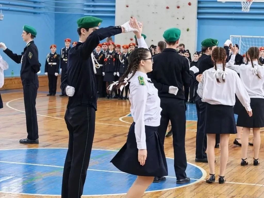 Анна Кузнецова: Наградили победителей военно-патриотической игры «Наследники России» Анна Кузнецова: Наградили победителей военно-патриотической игры «Наследники России»