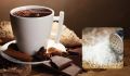 Почему стоит добавлять соль в горячий шоколад?
