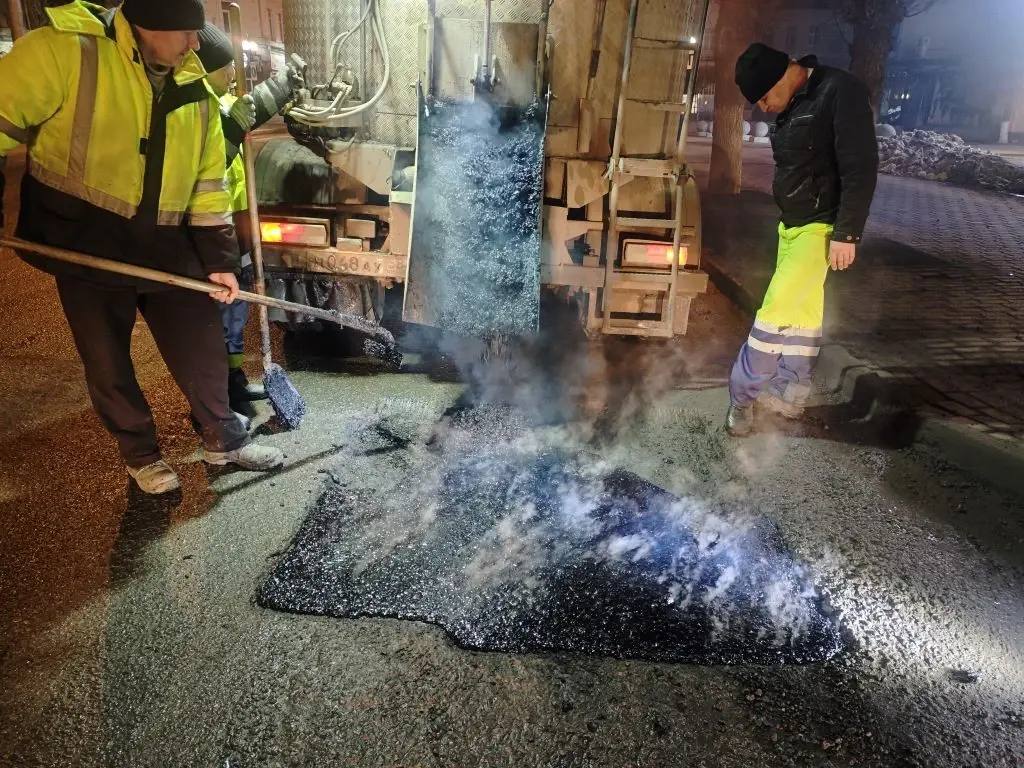 Олег Денисов: Устранить дефекты на дорогах после зимы – важная задача по благоустройству на сегодня Олег Денисов: Устранить дефекты на дорогах после зимы – важная задача по благоустройству на сегодня