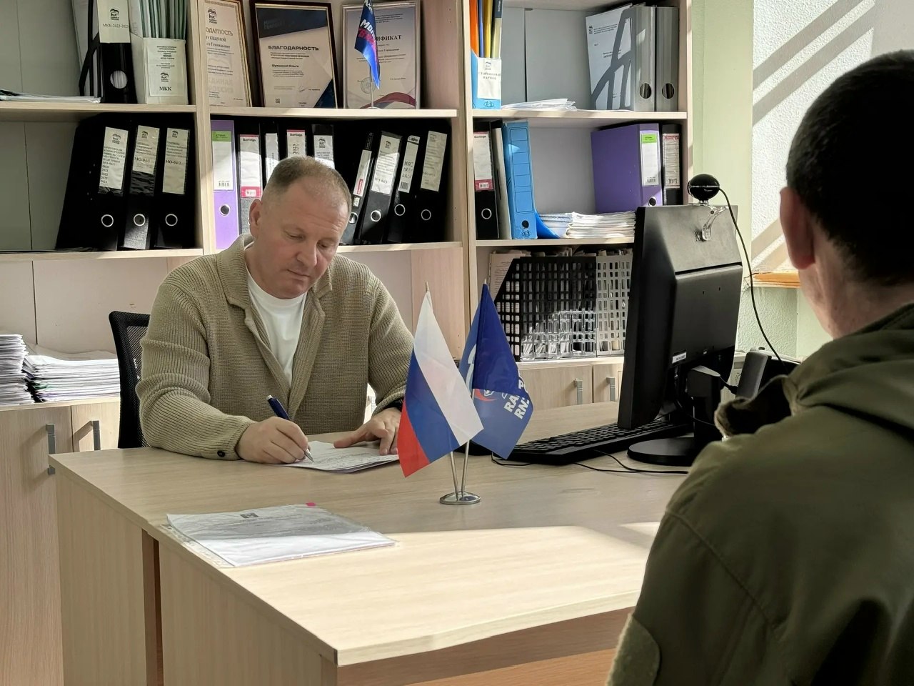 Иван Николаев провел личный прием граждан Иван Николаев провел личный прием граждан