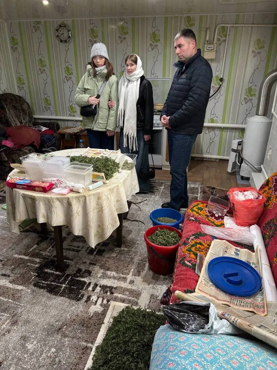 Пензенская полиция вышла на след оптового торговца марихуаной, задержав розничного наркокурьера Пензенская полиция вышла на след оптового торговца марихуаной, задержав розничного наркокурьера