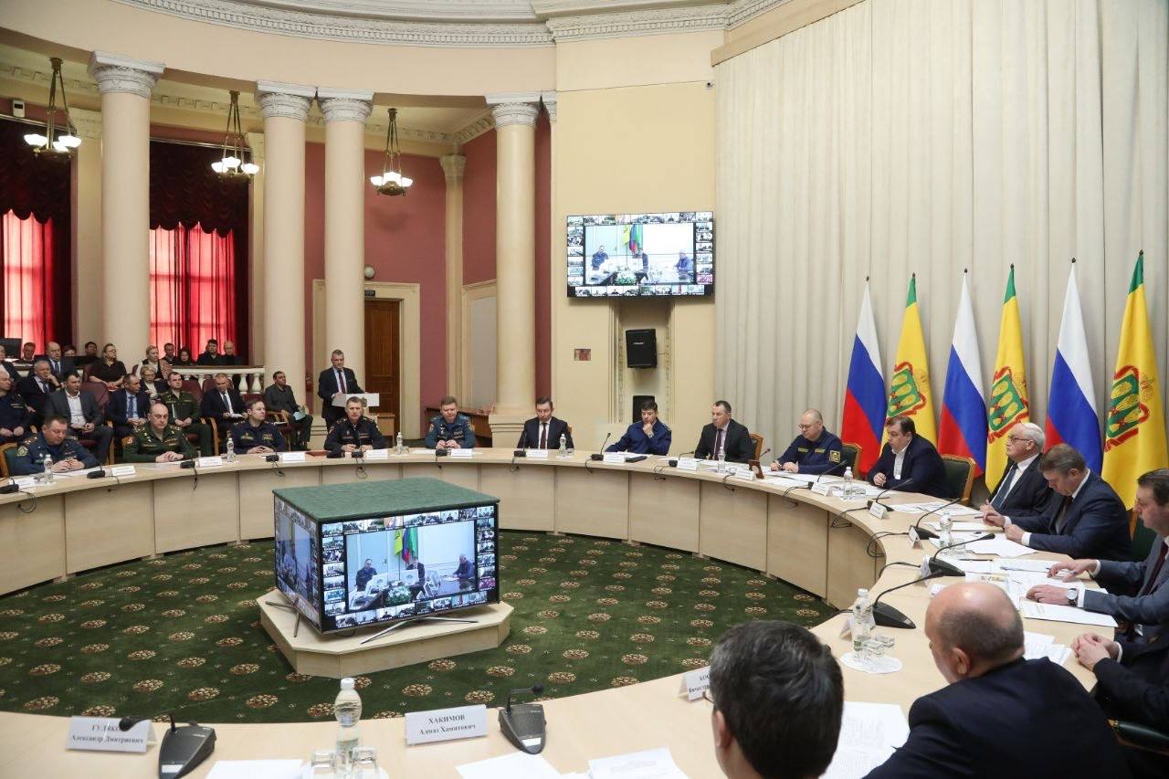 Олег Мельниченко: Прохождение весеннего паводка обсудили на комиссии по предупреждению и ликвидации чрезвычайных ситуаций Олег Мельниченко: Прохождение весеннего паводка обсудили на комиссии по предупреждению и ликвидации чрезвычайных ситуаций