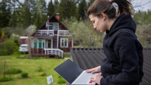 Можно ли уволить за отсутствие интернета? Юрист поясняет важные нюансы