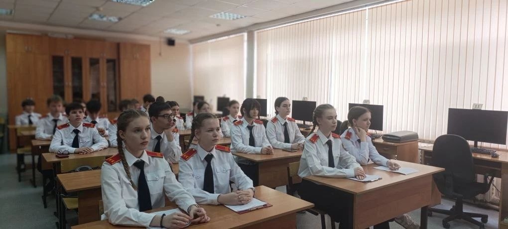 Учащиеся кадетского класса приняли участие в образовательном проекте СК России «Патриоты Отечества»
