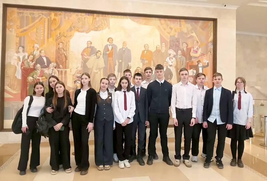 Олег Денисов: С 28 марта общеобразовательные учреждения уходят на весенние каникулы Олег Денисов: С 28 марта общеобразовательные учреждения уходят на весенние каникулы