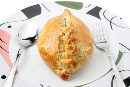 Необычные куриные грудки в тесте с ветчиной и имбирем