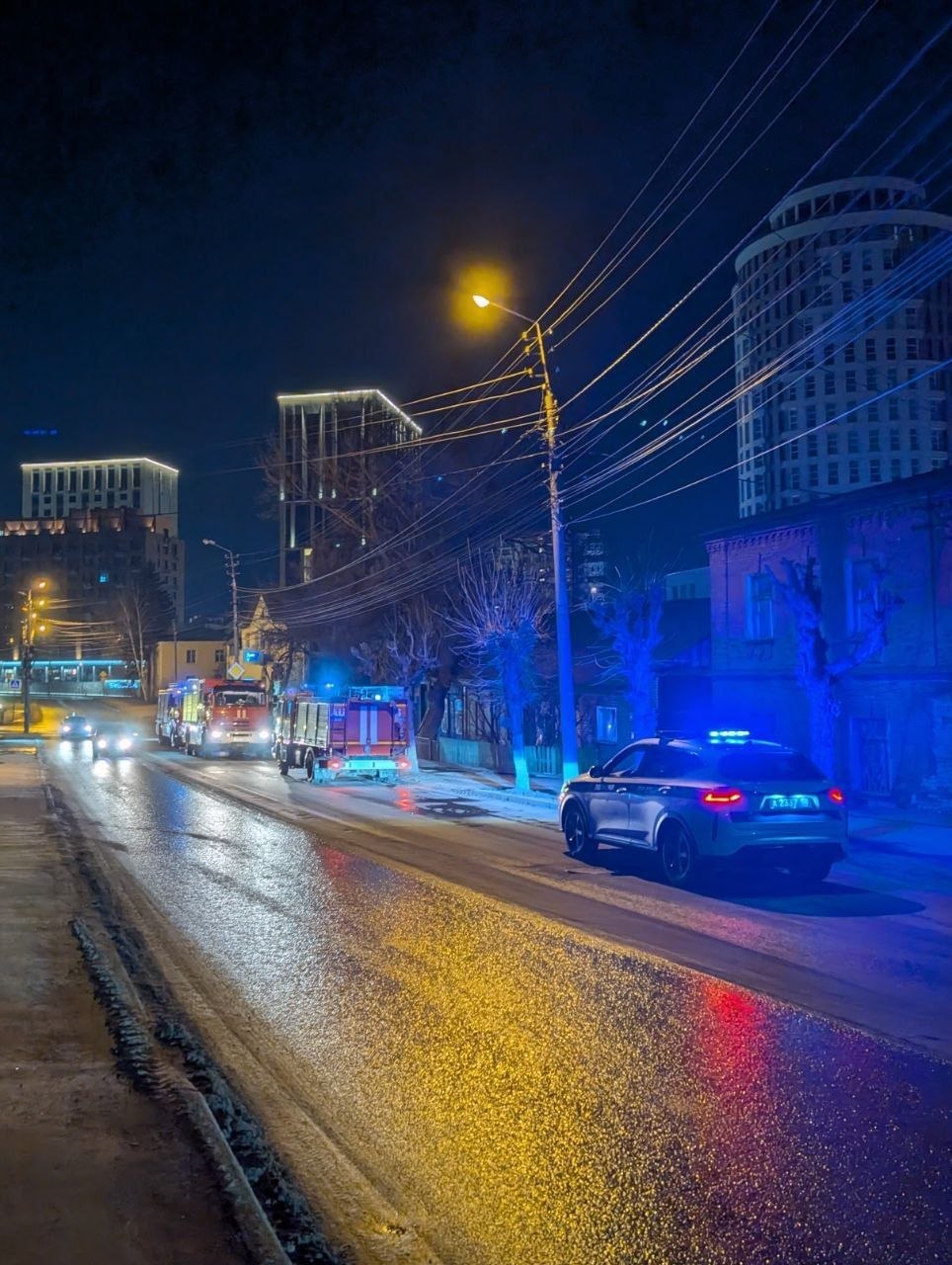 На Кураева, 43а, случился пожар На Кураева, 43а, случился пожар