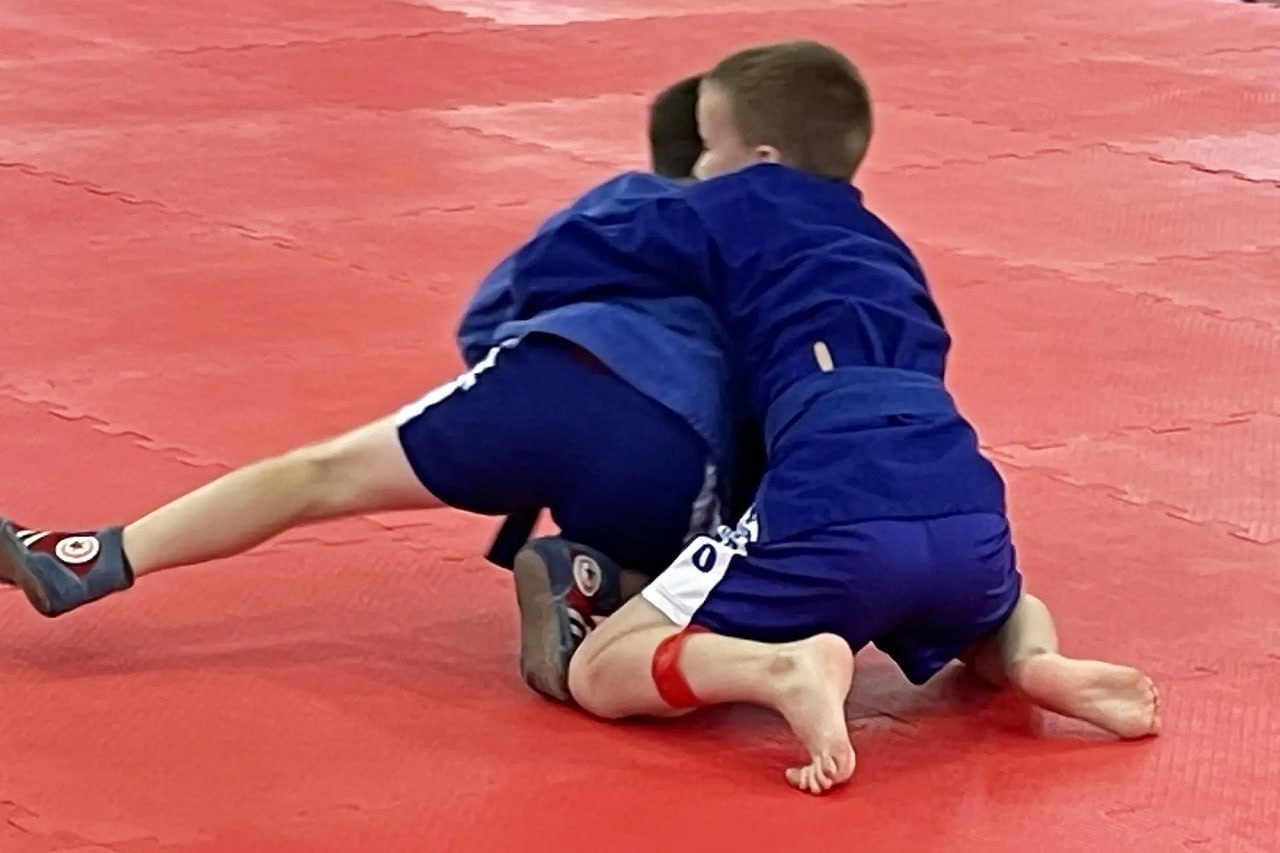 В Сердобске прошли соревнования по самбо в рамках проекта «СВОи Герои» В Сердобске прошли соревнования по самбо в рамках проекта «СВОи Герои»