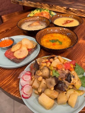 Ливанские обеды: новый гастрономический опыт в «Коллегах» на Сретенке