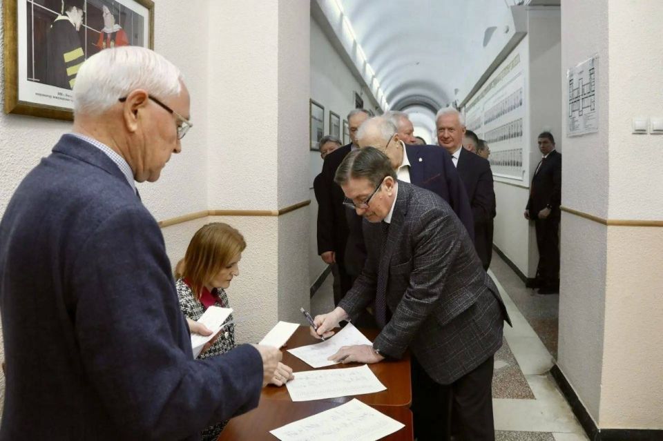 ���� �����������: ������ ������� � ��������� ������� ������ ���