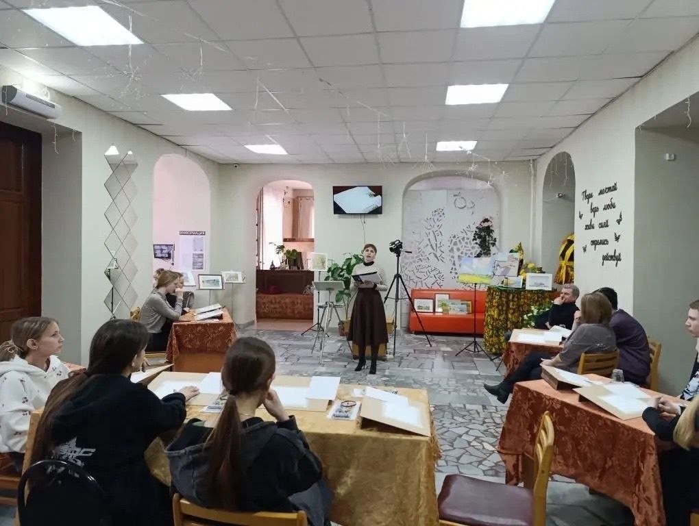 Мир вокруг нас. Члены УИК №338 и творческая лаборатория «Развивайся и твори» устроили настоящий праздник творчества Мир вокруг нас. Члены УИК №338 и творческая лаборатория «Развивайся и твори» устроили настоящий праздник творчества