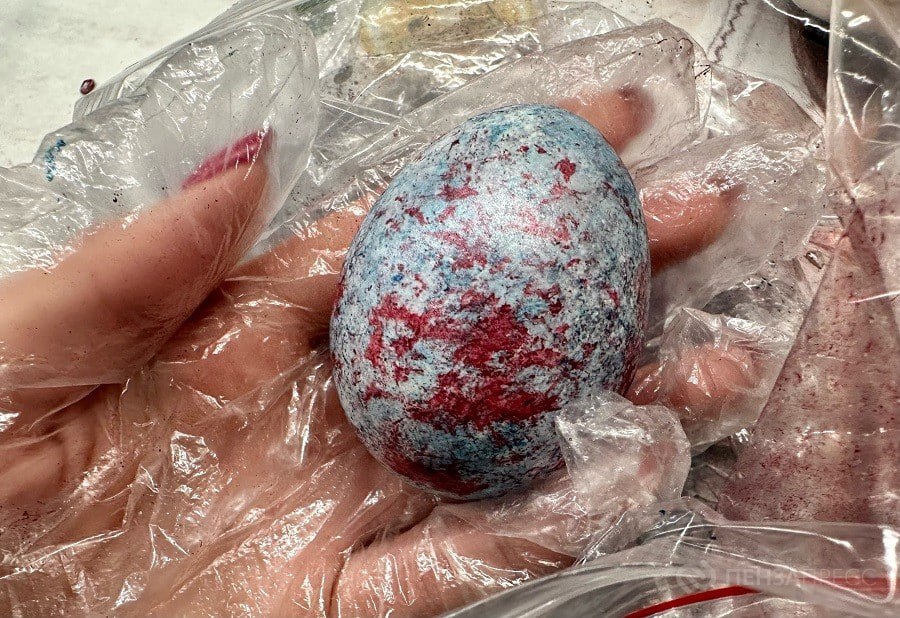 Красим яйца к Пасхе необычными способами: мастер-класс Красим яйца к Пасхе необычными способами: мастер-класс