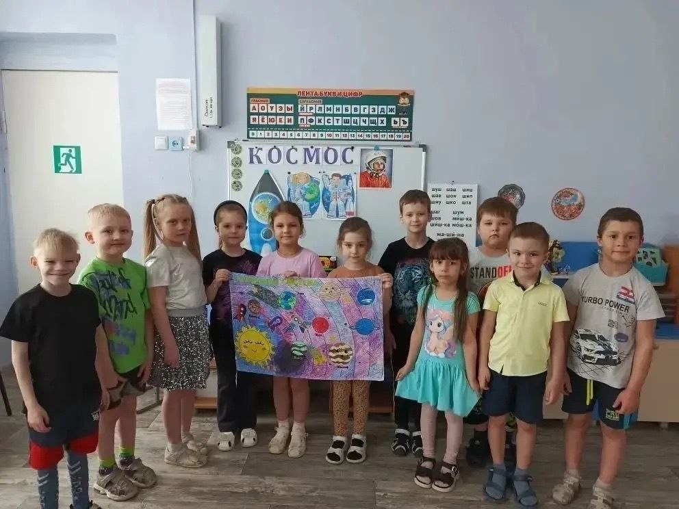 В детском саду №24 города Кузнецка сегодня было шумно и по-настоящему звёздно