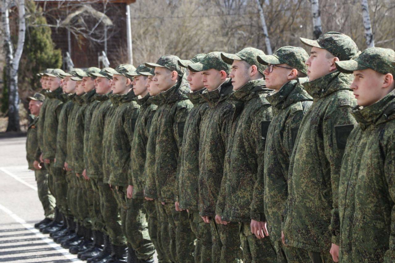 Олег Мельниченко: В Вооруженные Силы Российской Федерации в рамках весеннего призыва отправили из Пензенской области первую команду Олег Мельниченко: В Вооруженные Силы Российской Федерации в рамках весеннего призыва отправили из Пензенской области первую команду