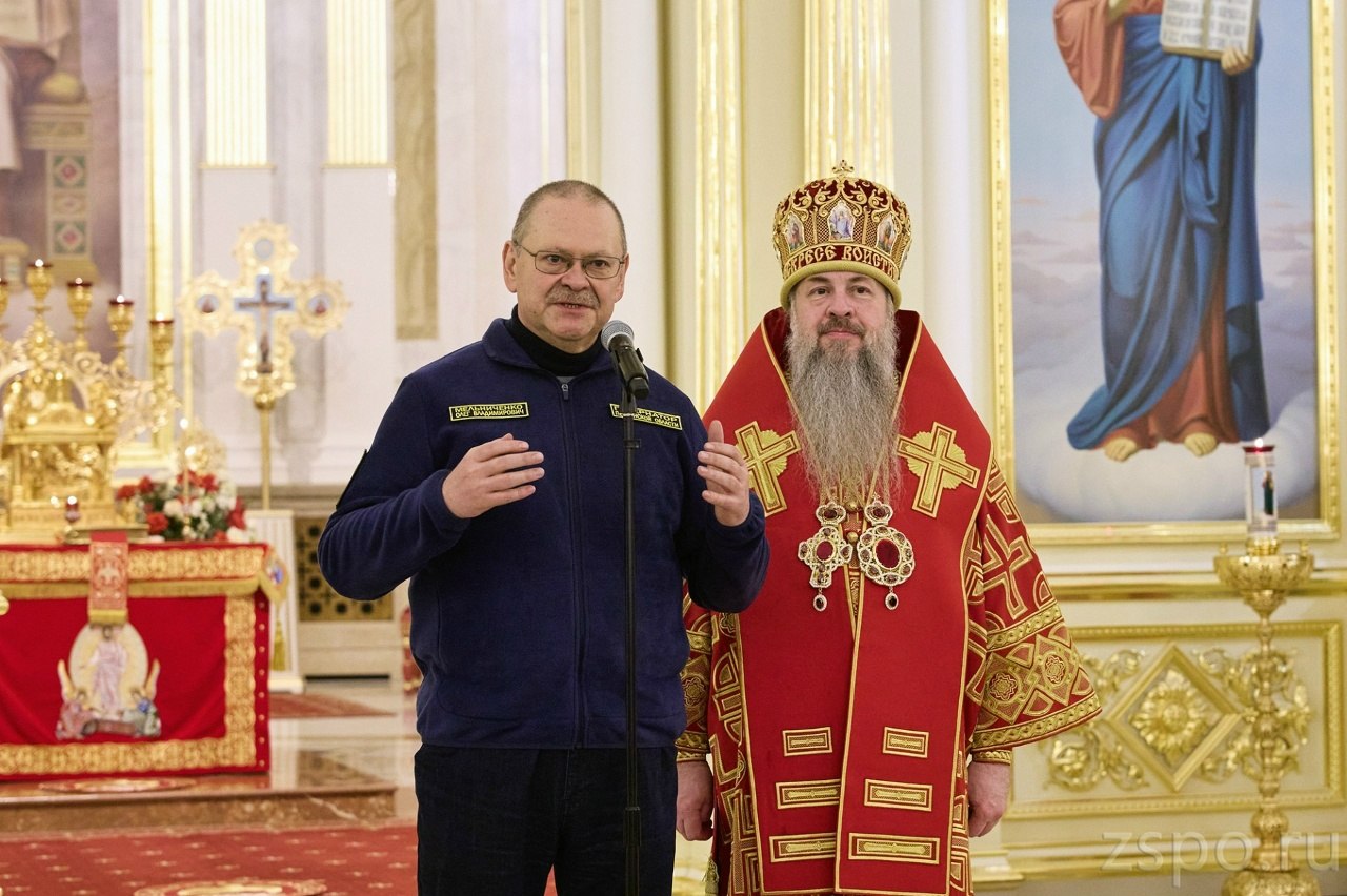 В Спасском кафедральном соборе состоялось пасхальное богослужение В Спасском кафедральном соборе состоялось пасхальное богослужение