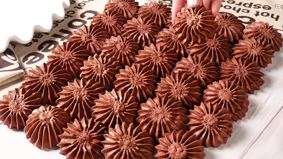 Универсальное печенье за считанные минуты: незабываемый вкус домашней выпечки