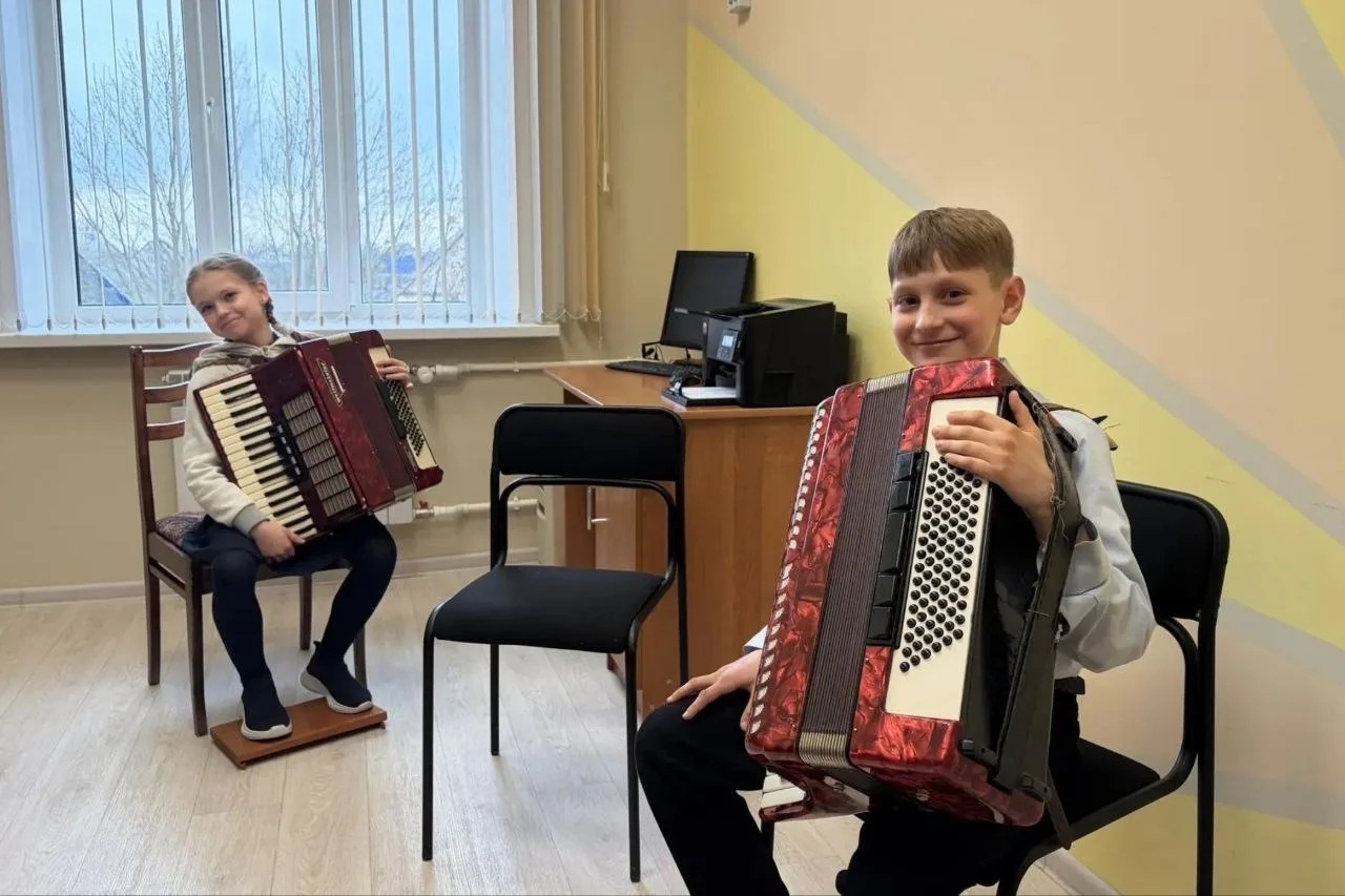 Олег Мельниченко: В Земетчино сегодня большое событие — концерт в обновленной школе искусств Олег Мельниченко: В Земетчино сегодня большое событие — концерт в обновленной школе искусств