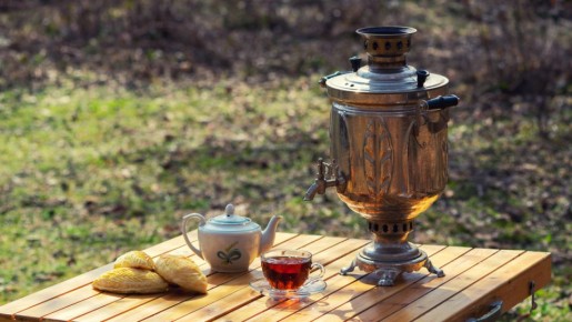 Самовар: верность традициям и искусство металлургии на вашем столе