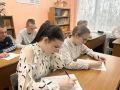 Эстафету по проведению избирательного диктанта подхватили студенты Белинского филиала Каменского техникума промышленных технологий и предпринимательства