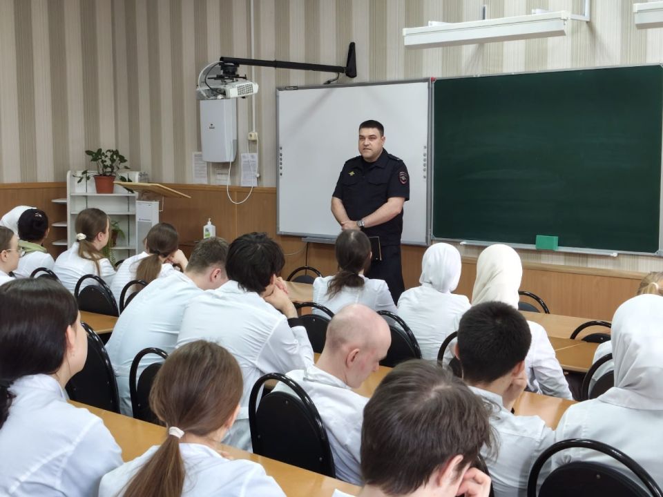 � ���������� ����������� �������� ������ ������������������ ������� � ����������� ���� ������ �� ������ �����