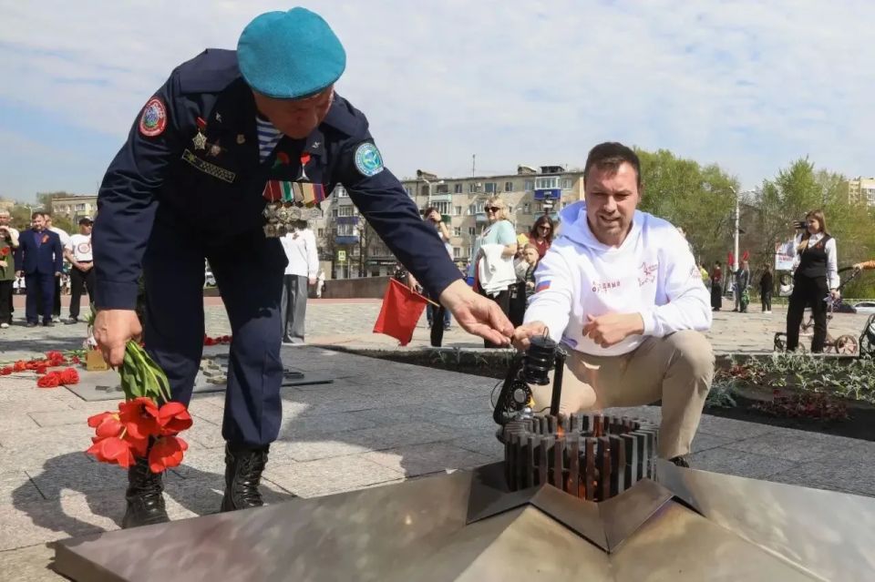 Олег Мельниченко: Наши земляки сегодня почтили память Героя России, участника Великой Отечественной войны Николая Васильевича Терёхина Олег Мельниченко: Наши земляки сегодня почтили память Героя России, участника Великой Отечественной войны Николая Васильевича Терёхина