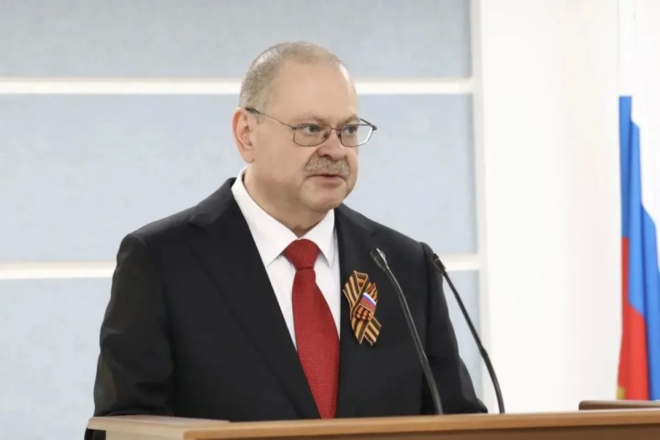 Олег Мельниченко: В прокуратуре Пензенской области принял участие в межведомственном совещании, на котором вместе с представителями правоохранительных органов и Уполномоченным по правам ребенка в регионе говорили об усилении... Олег Мельниченко: В прокуратуре Пензенской области принял участие в межведомственном совещании, на котором вместе с представителями правоохранительных органов и Уполномоченным по правам ребенка в регионе говорили об усилении...