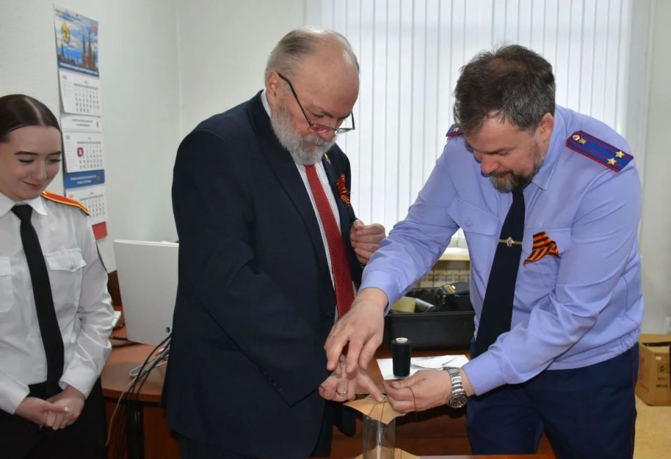 Ветераном следствия для учащихся кадетского класса проведено практическое занятие Ветераном следствия для учащихся кадетского класса проведено практическое занятие