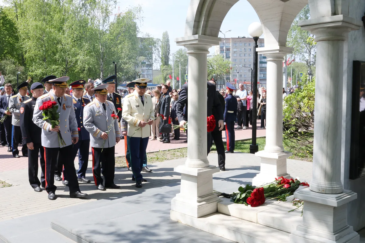Начальник УМВД России по Пензенской области принял участие в торжественных мероприятиях, посвященных 81-летию Великой Победы Начальник УМВД России по Пензенской области принял участие в торжественных мероприятиях, посвященных 81-летию Великой Победы