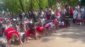 В День Победы в парке прошла патриотическая акция «Рекорд Победы», в которой принял участие и глава города Пензы Олег Денисов