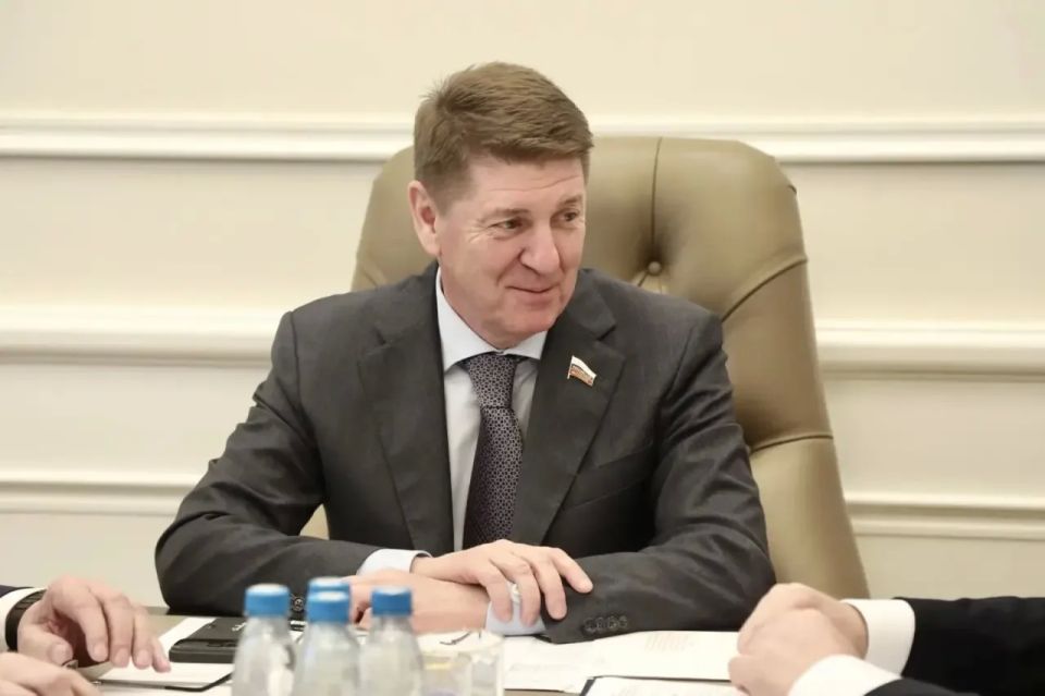 Олег Мельниченко: Председатель Комитета СФ по федеративному устройству, региональной политике, местному самоуправлению и делам Севера Андрей Анатольевич Шевченко отметил высокий уровень нашей подготовки к Дням Пензенской... Олег Мельниченко: Председатель Комитета СФ по федеративному устройству, региональной политике, местному самоуправлению и делам Севера Андрей Анатольевич Шевченко отметил высокий уровень нашей подготовки к Дням Пензенской...