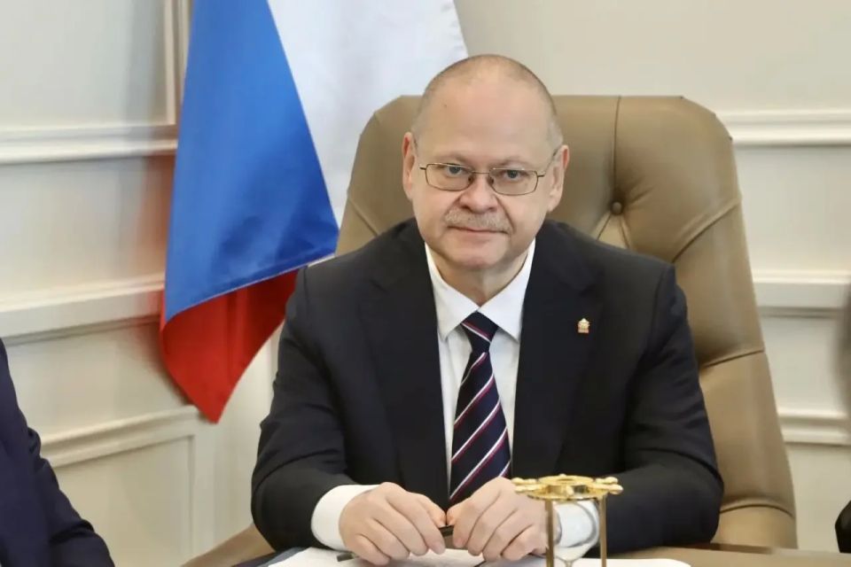 Олег Мельниченко: Председатель Комитета СФ по Регламенту и организации парламентской деятельности Вячеслав Степанович Тимченко отметил достойную работу Пензенской области в части исполнения прошлого постановления Совета... Олег Мельниченко: Председатель Комитета СФ по Регламенту и организации парламентской деятельности Вячеслав Степанович Тимченко отметил достойную работу Пензенской области в части исполнения прошлого постановления Совета...