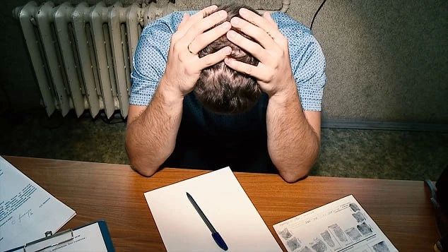 В Пензе приятель нанес тяжкие телесные повреждения отверткой во время пьяной ссоры