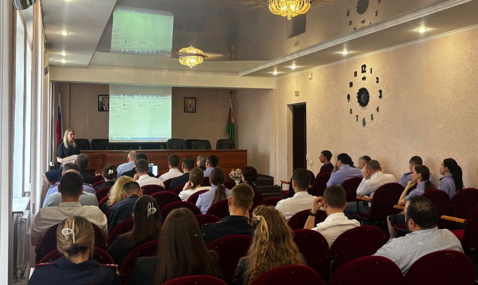 В следственном управлении проведен семинар по безопасности дорожного движения В следственном управлении проведен семинар по безопасности дорожного движения