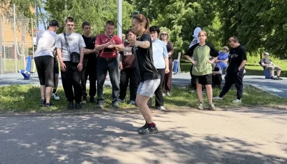 Весенняя спартакиада среди учащихся многопрофильного техникума «Мокшанский интернат»: студенты соревновались в 7 дисциплинах Весенняя спартакиада среди учащихся многопрофильного техникума «Мокшанский интернат»: студенты соревновались в 7 дисциплинах