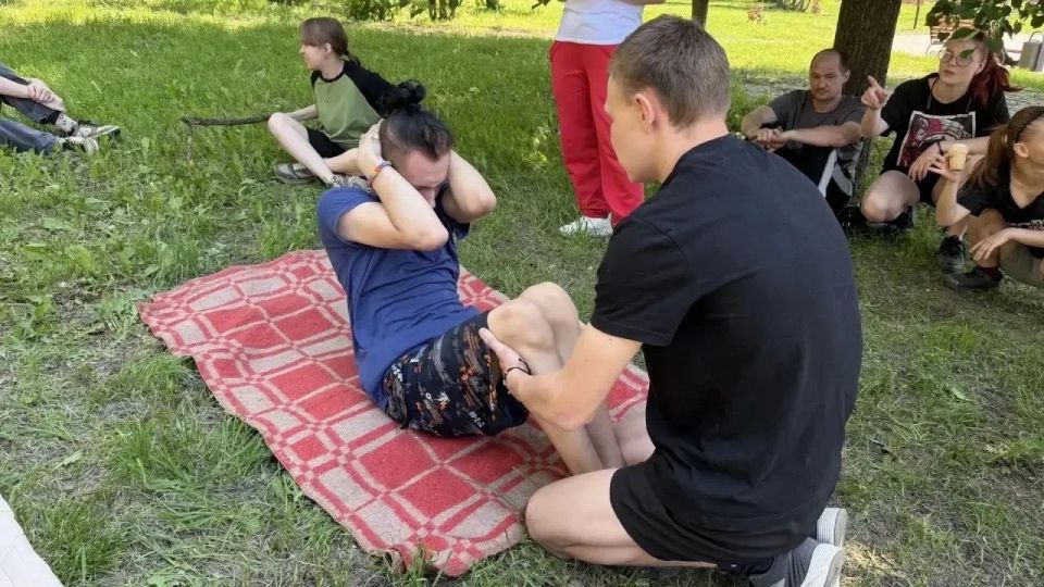 Весенняя спартакиада среди учащихся многопрофильного техникума «Мокшанский интернат»: студенты соревновались в 7 дисциплинах Весенняя спартакиада среди учащихся многопрофильного техникума «Мокшанский интернат»: студенты соревновались в 7 дисциплинах