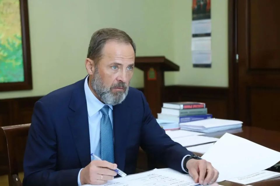 Олег Мельниченко: Сегодня день рождения полномочного представителя Президента в ПФО Игоря Анатольевича Комарова Олег Мельниченко: Сегодня день рождения полномочного представителя Президента в ПФО Игоря Анатольевича Комарова