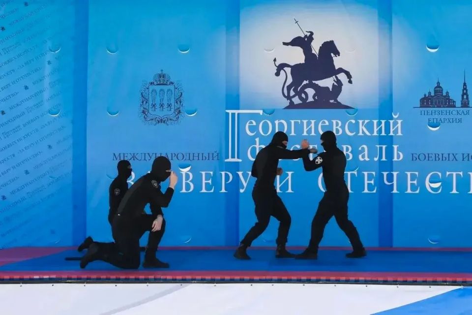 Росгвардейцы приняли участие в фестивале «За веру и Отечество» в Пензе Росгвардейцы приняли участие в фестивале «За веру и Отечество» в Пензе