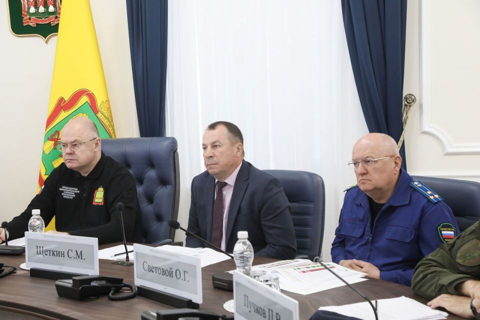 Вадим Супиков принял участие в заседании регионального правительства Вадим Супиков принял участие в заседании регионального правительства