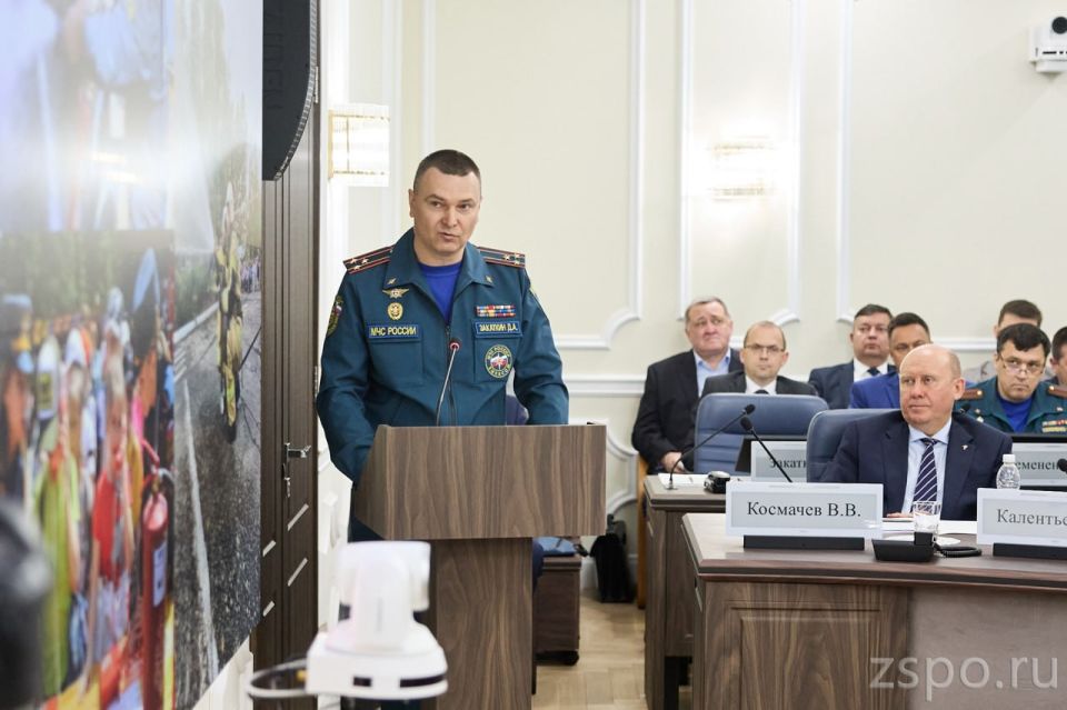 Спикер областного парламента принял участие в заседаниях КЧС и регионального правительства Спикер областного парламента принял участие в заседаниях КЧС и регионального правительства
