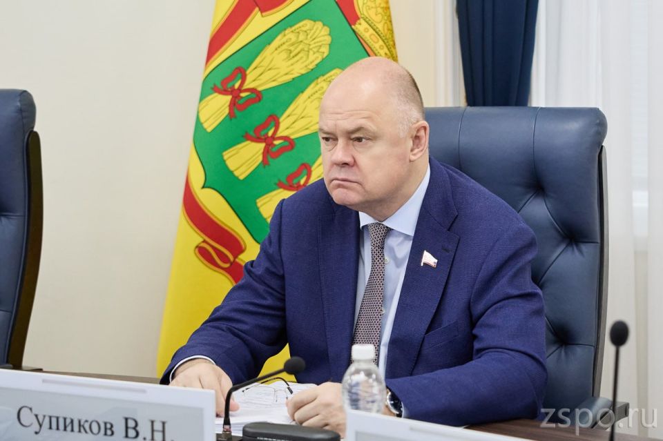 Спикер областного парламента принял участие в заседаниях КЧС и регионального правительства Спикер областного парламента принял участие в заседаниях КЧС и регионального правительства