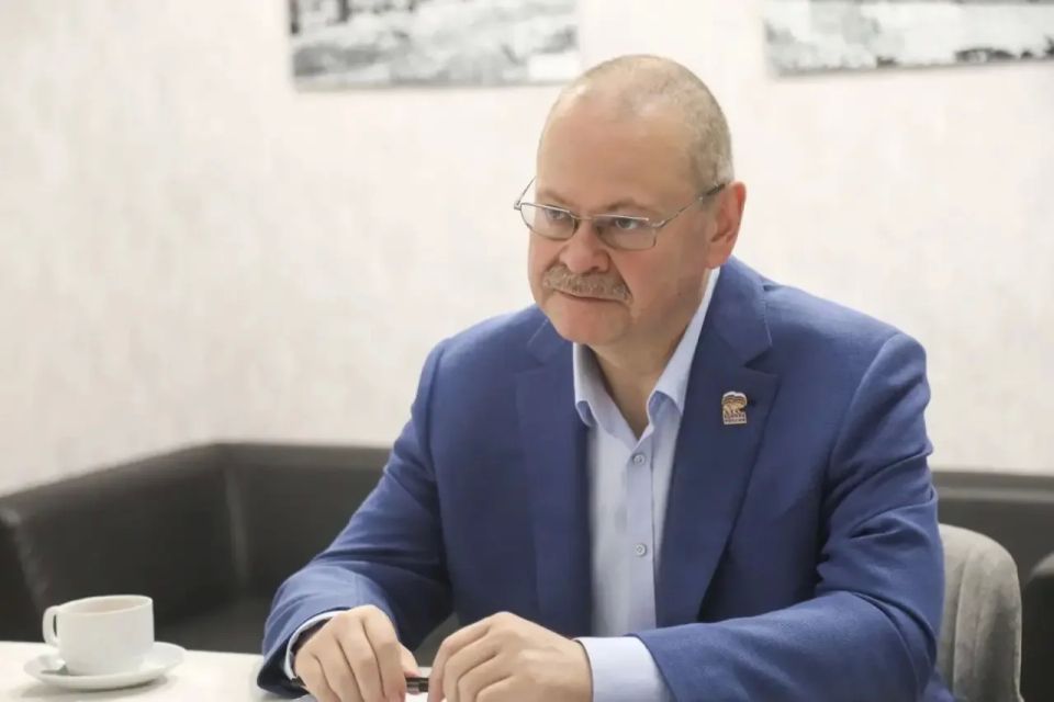 Олег Мельниченко: Обсудили с первым вице-президентом «Опоры России» Азатом Халиловичем Газизовым перспективы развития малого и среднего бизнеса Олег Мельниченко: Обсудили с первым вице-президентом «Опоры России» Азатом Халиловичем Газизовым перспективы развития малого и среднего бизнеса