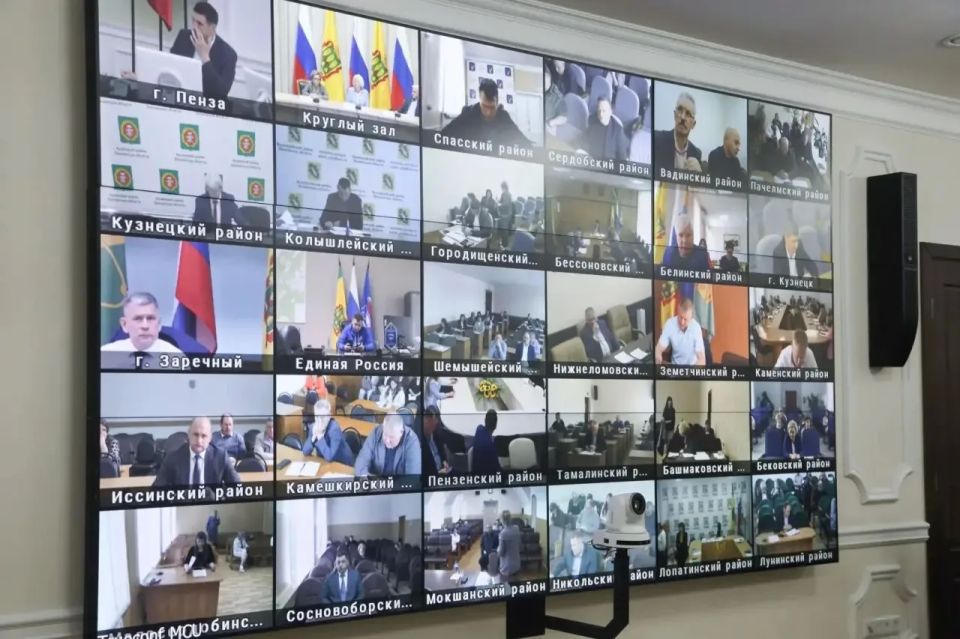 Олег Мельниченко: Прогнозную оценку социально-экономического развития региона в текущем году обсудили на заседании областного правительства Олег Мельниченко: Прогнозную оценку социально-экономического развития региона в текущем году обсудили на заседании областного правительства