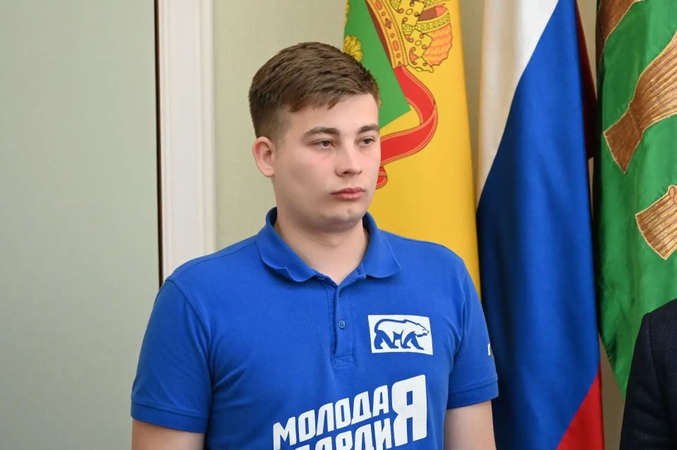 Олег Денисов представил своего советника по молодежной политике Олег Денисов представил своего советника по молодежной политике