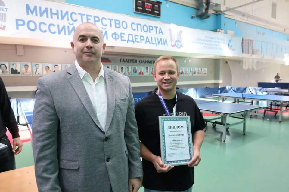 В Пензе полицейские приняли участие в динамовском турнире по настольному теннису В Пензе полицейские приняли участие в динамовском турнире по настольному теннису