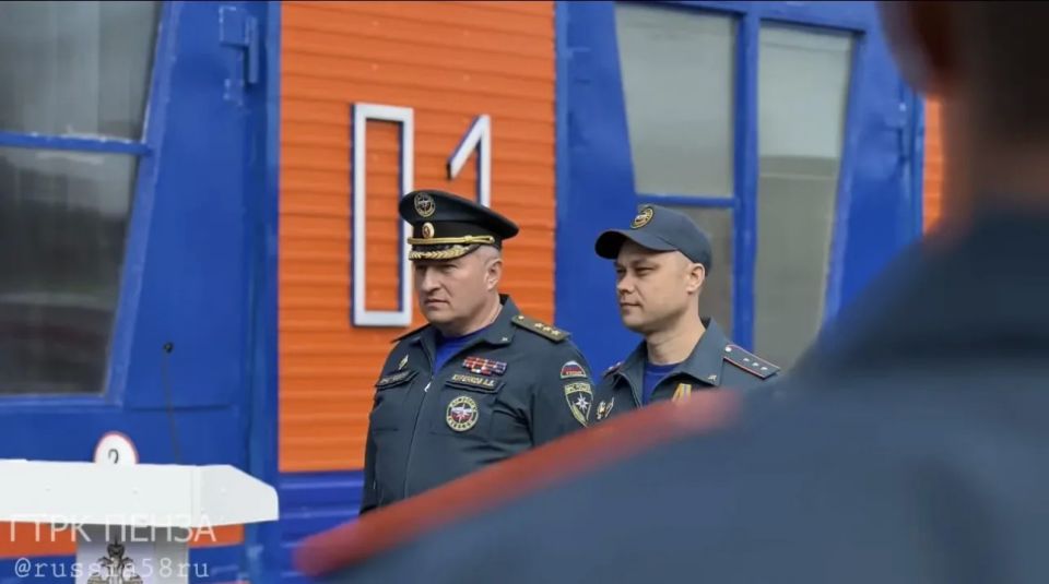 Сегодня Пензенскую область посетил министр по делам гражданской обороны, чрезвычайным ситуациям и ликвидации последствий стихийных бедствий Александр Куренков Сегодня Пензенскую область посетил министр по делам гражданской обороны, чрезвычайным ситуациям и ликвидации последствий стихийных бедствий Александр Куренков