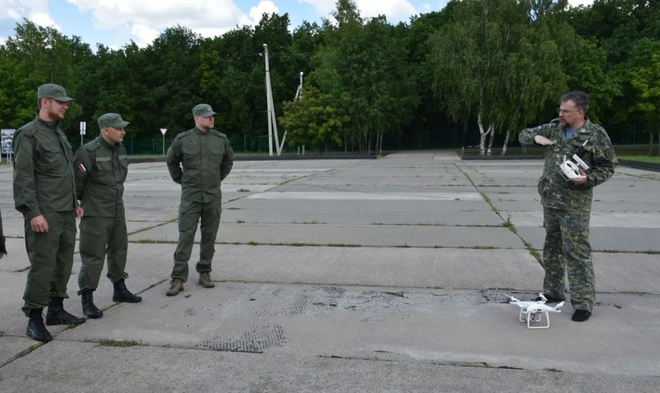Сотрудники следственного управления провели выездной учебно-методический семинар Сотрудники следственного управления провели выездной учебно-методический семинар