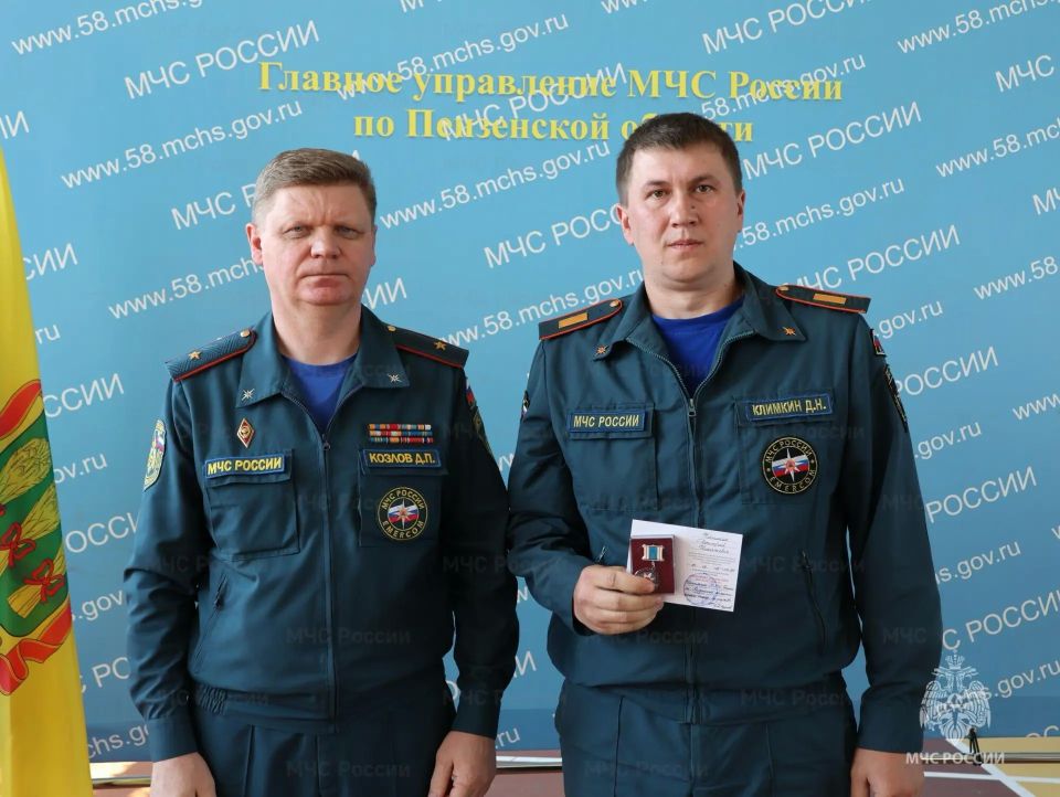 Сотрудников Главного управления поздравили с прeдстоящим праздником Сотрудников Главного управления поздравили с прeдстоящим праздником