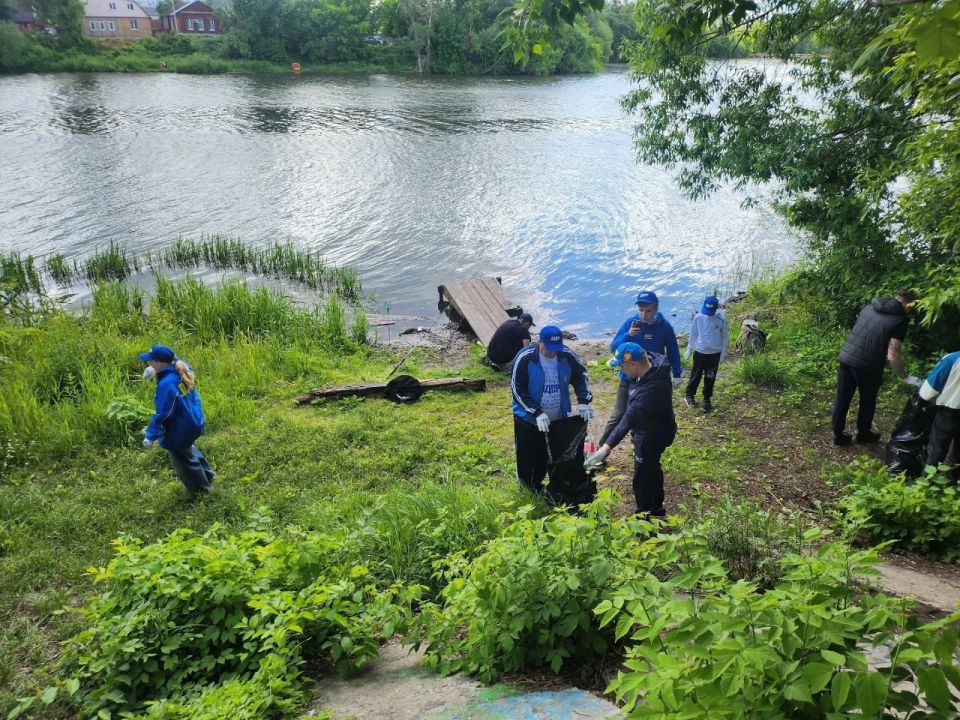 Павел Куликов принял участие в общегородском субботнике в Пензе Павел Куликов принял участие в общегородском субботнике в Пензе